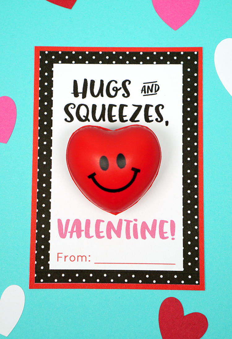 Hugs-and-Squeezes-Valentine-Cards.jpg