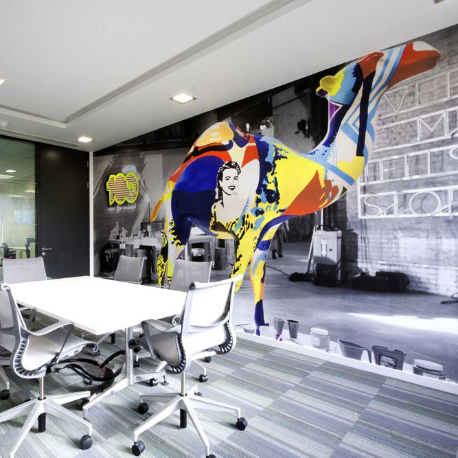 VINYL APPLICATION & GRAPHICS